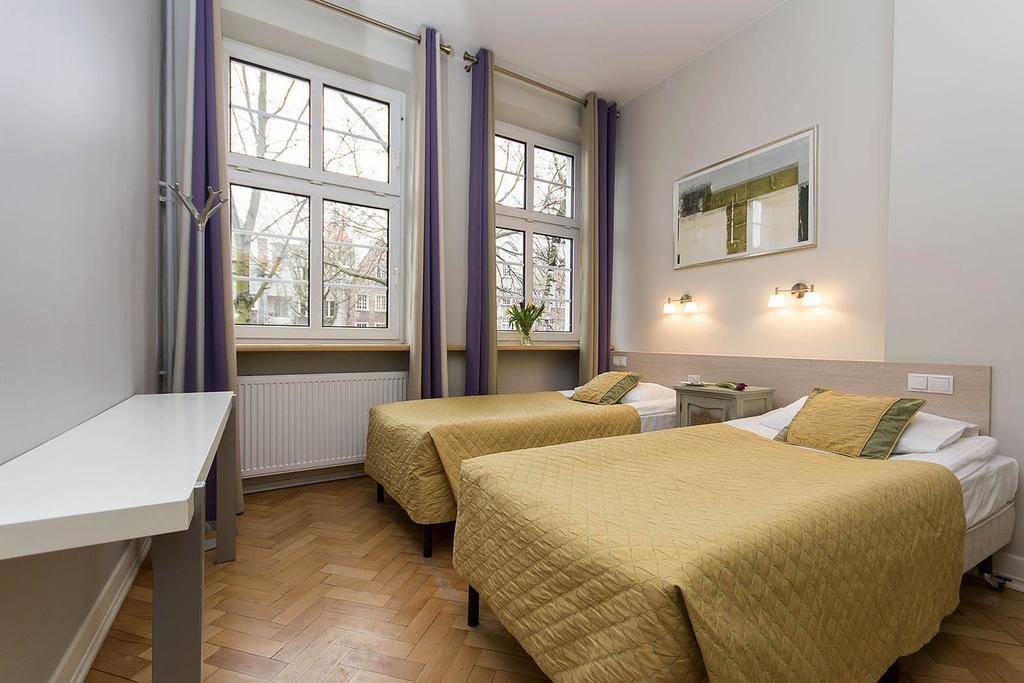Patio Apartments - Old Town Гданськ Екстер'єр фото