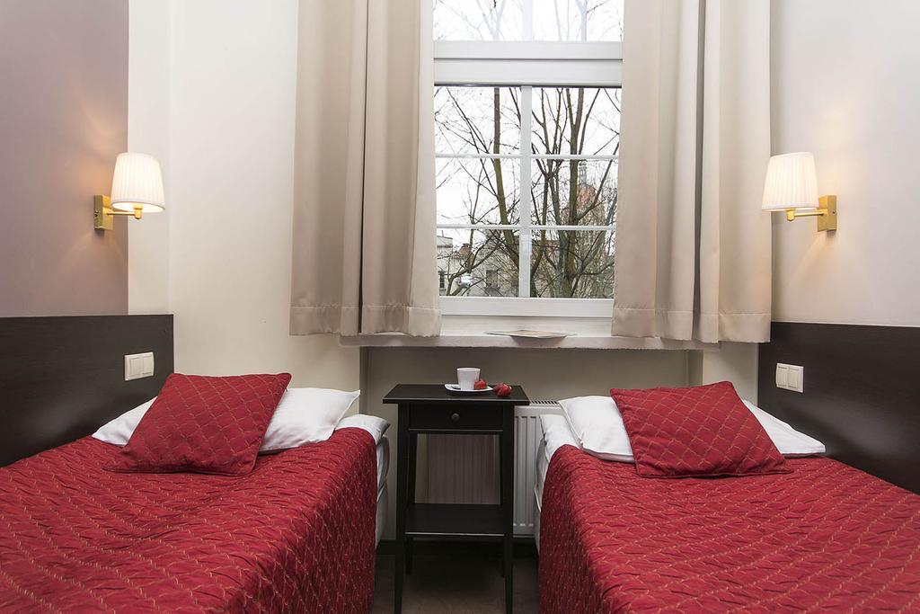 Patio Apartments - Old Town Гданськ Екстер'єр фото