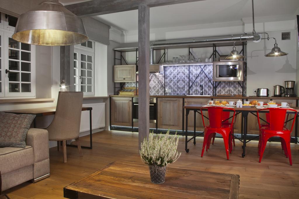 Patio Apartments - Old Town Гданськ Екстер'єр фото